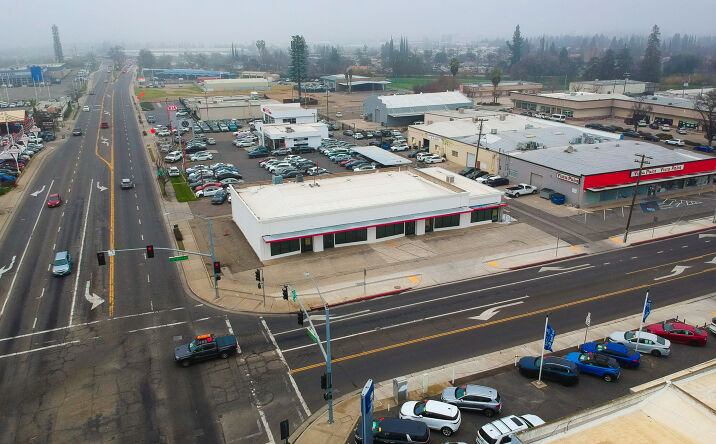 Pictures of Retail property located at 1603 W 16th St, Merced, CA 95340 for lease - image #1