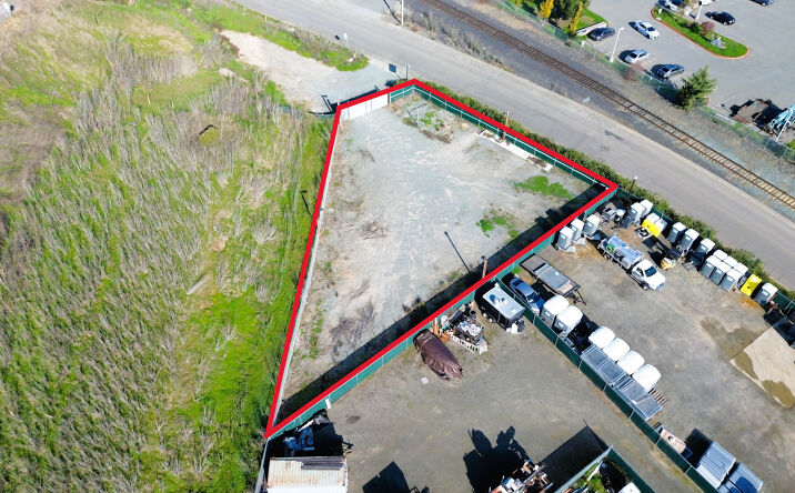 Pictures of Land property located at 3101 Bayshore Rd, Benicia, CA 94510 for lease - image #1