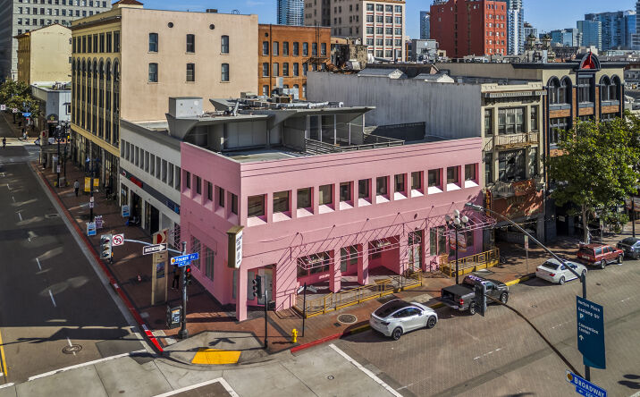 Pictures of Retail, Office property located at 415 Broadway, San Diego, CA 92101 for lease - image #1