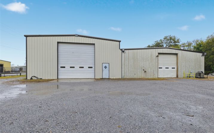 Pictures of Industrial property located at 654 W 138th Street, Glenpool, OK 74033 for lease - image #1