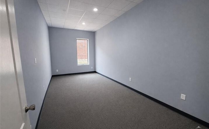 Pictures of Retail property located at 3509 W University Drive # B, Edinburg, TX 78539 for lease - image #1