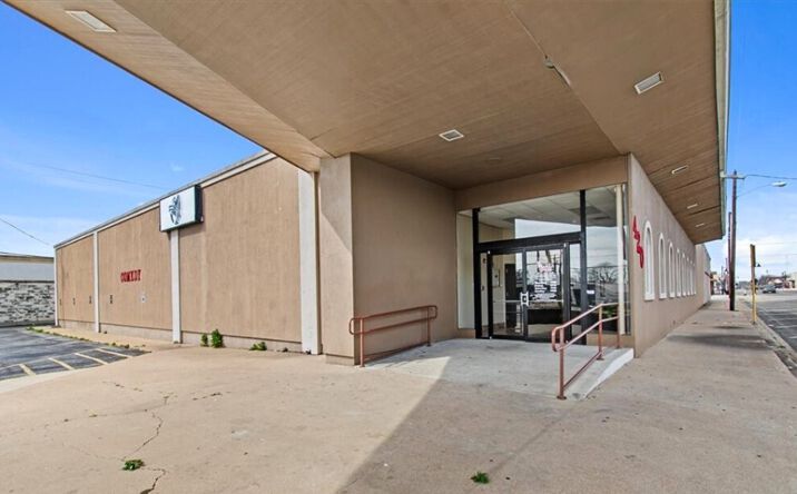Pictures of Retail, Office, Special Purpose property located at 420 E Avenue C, Killeen, TX 76541 for lease - image #1