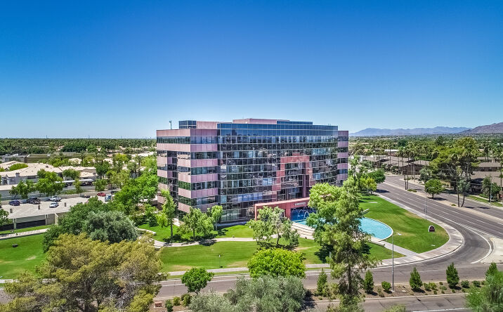 Pictures of Office property located at 4500 S Lakeshore Dr, Tempe, AZ 85282 for lease - image #1