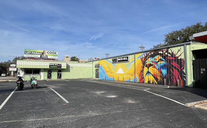 Pictures of Retail, Industrial property located at 633 NW 13th St, Gainesville, FL 32601 for lease - image #1