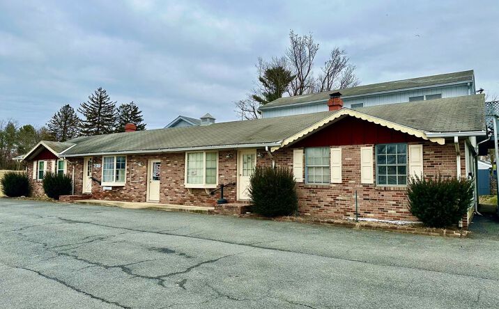 Pictures of Retail, Office property located at 712 S Main St, North East, MD 21901 for lease - image #1