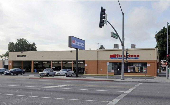 Pictures of Retail property located at 104 S Maclay Ave, San Fernando, CA 91340 for lease - image #1