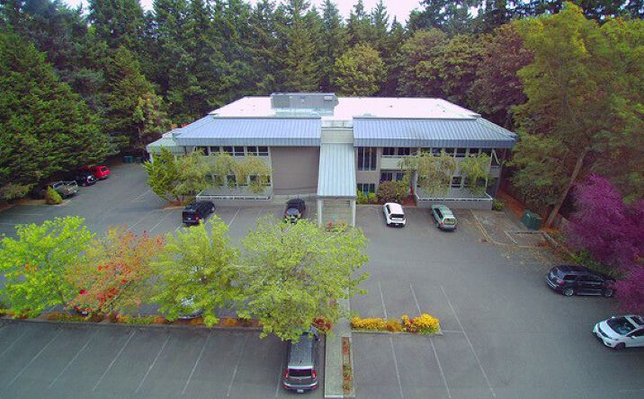 Pictures of Office property located at 600 Ericksen Ave NE, Bainbridge Island, WA 98110 for lease - image #1