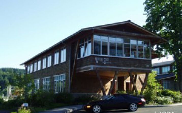 Pictures of Office property located at 187 Parfitt Way SW, Bainbridge Island, WA 98110 for lease - image #1