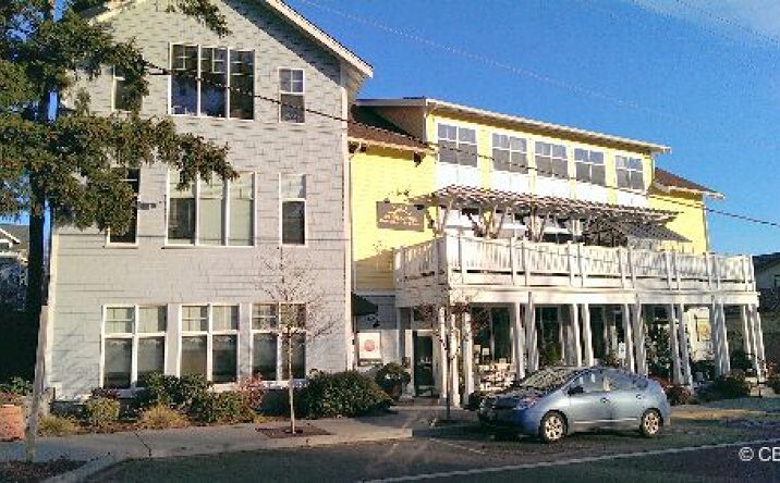 Pictures of Office property located at 200 Winslow Way W, Bainbridge Island, WA 98110 for lease - image #1