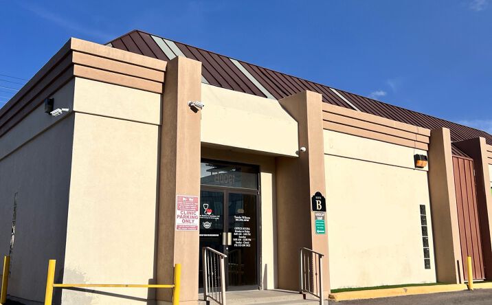 Pictures of Office property located at 1900 N Mesa St, El Paso, TX 79902 for lease - image #1