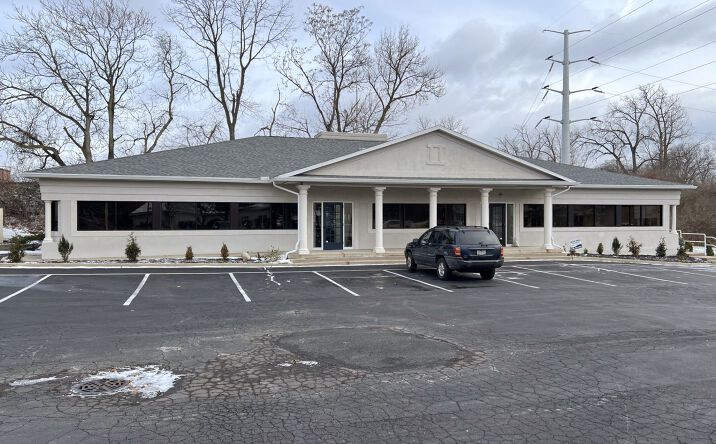 Pictures of Office property located at 6707 Monroe St, Sylvania, OH 43560 for lease - image #1
