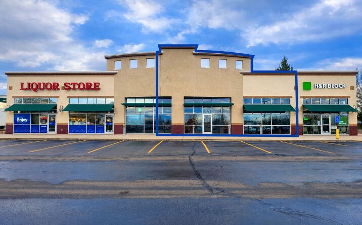 Pictures of Retail property located at 4572 N Eagle Rd, Boise, ID 83713 for lease - image #1