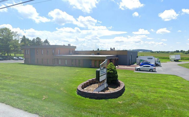 Pictures of Office property located at 1185 Division Hwy, Ephrata, PA 17522 for lease - image #1
