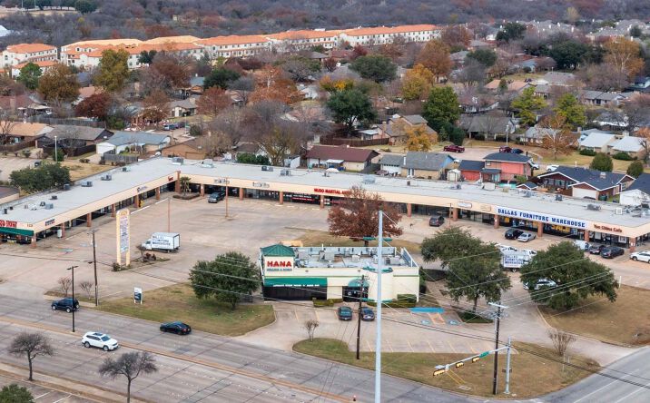 Pictures of Retail property located at 1225 Belt Line Rd, Garland, TX 75040 for lease - image #1