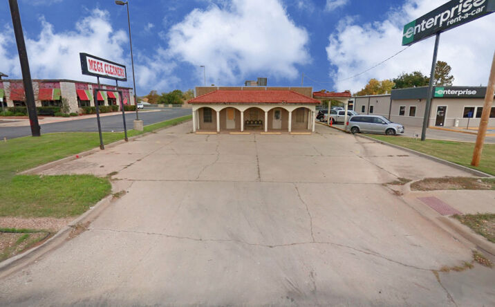 Pictures of Retail, Office property located at 6105 NW Cache Rd, Lawton, OK 73505 for lease - image #1