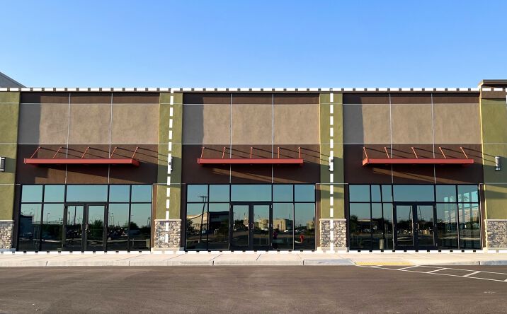Pictures of Retail property located at 10765 S Commercial Centre Loop, Yuma, AZ 85367 for lease - image #1