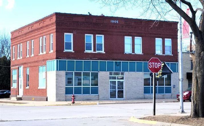 Pictures of Office property located at 201 Main St, Readlyn, IA 50668 for lease - image #1