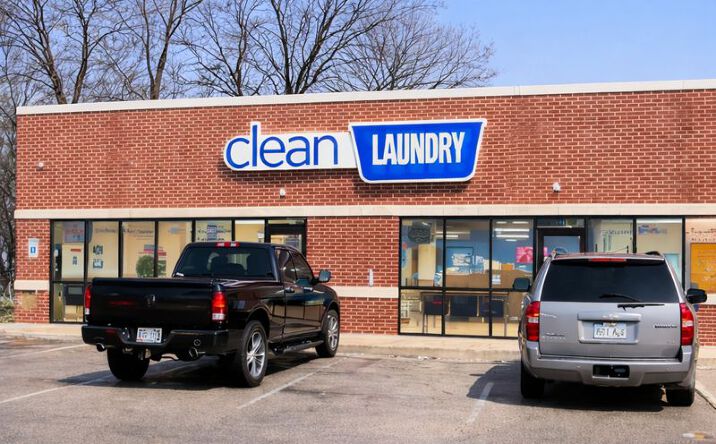 Pictures of Retail property located at 3301 Pennsylvania Ave, Dubuque, IA 52001 for lease - image #1