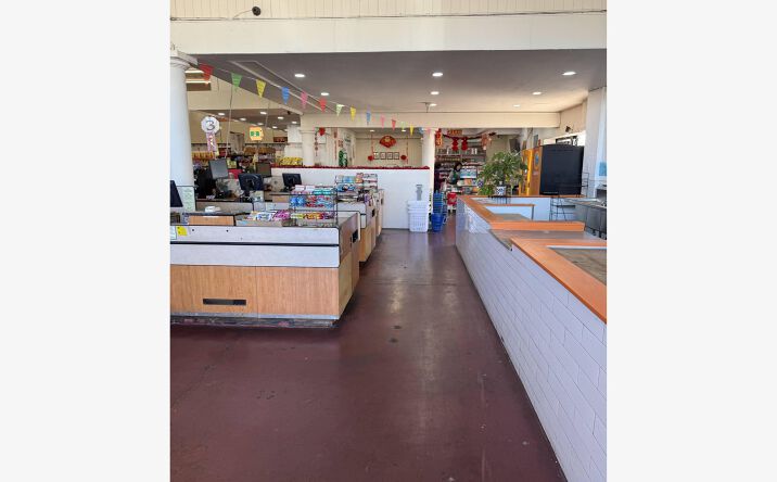 Pictures of Retail, Restaurant property located at 940 W Valley Blvd, Alhambra, CA 91803 for lease - image #1