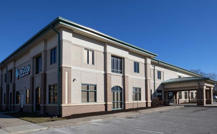 Pictures of Office property located at 1741 NE Douglas Street, Lee's Summit, MO 64086 for lease - image #1