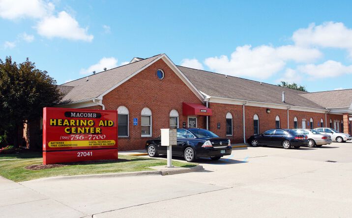 Pictures of Office property located at 27041 Schoenherr Rd, Warren, MI 48088 for lease - image #1