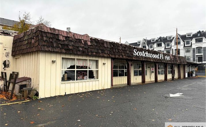 Pictures of Retail property located at 265 South Avenue # B, Fanwood, NJ 07023 for lease - image #1
