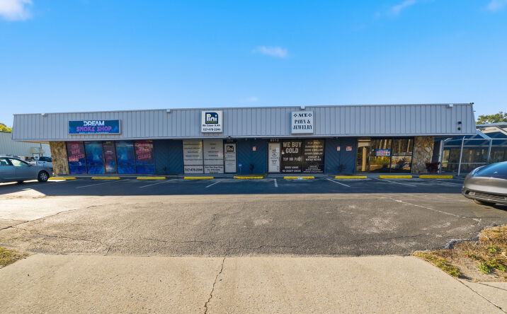 Pictures of Retail property located at 8510 State Rd 52, Hudson, FL 34667 for lease - image #1