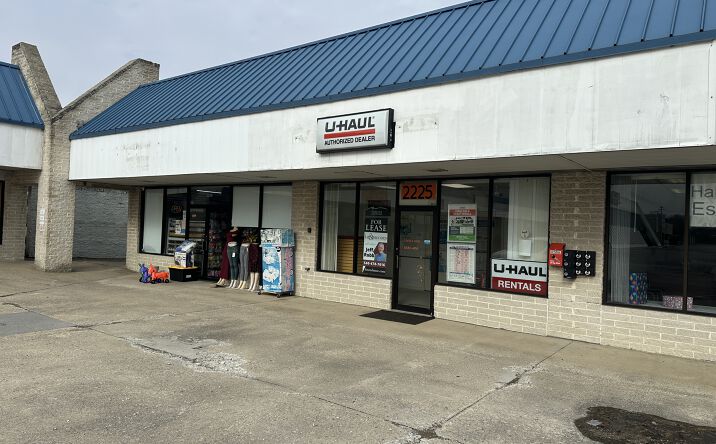 Pictures of Retail property located at 2225 S Main St, Harrisonburg, VA 22801 for lease - image #1