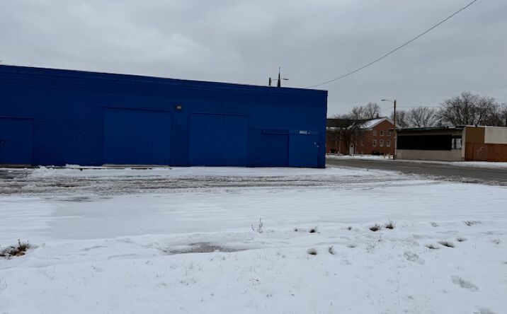 Pictures of Retail, Special Purpose property located at 15832 Plymouth Rd, Detroit, MI 48227 for lease - image #1