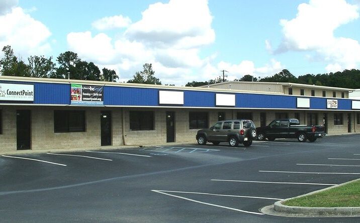 Pictures of Office, Industrial property located at 3695 Pine Ln, Bessemer, AL 35022 for lease - image #1