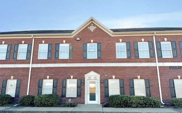 Pictures of Office property located at 12307 Old Lagrange Rd, Louisville, KY 40241 for lease - image #1