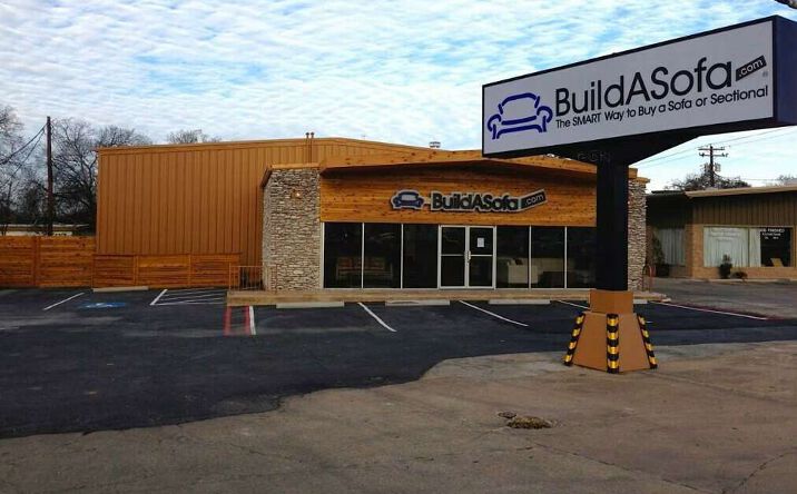 Pictures of Retail, Industrial property located at 6500 Burnet Rd, Austin, TX 78757 for lease - image #1
