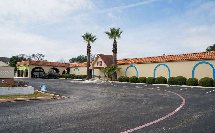 Pictures of Retail, Restaurant property located at 1635 Aquarena Springs Dr, San Marcos, TX 78666 for lease - image #1