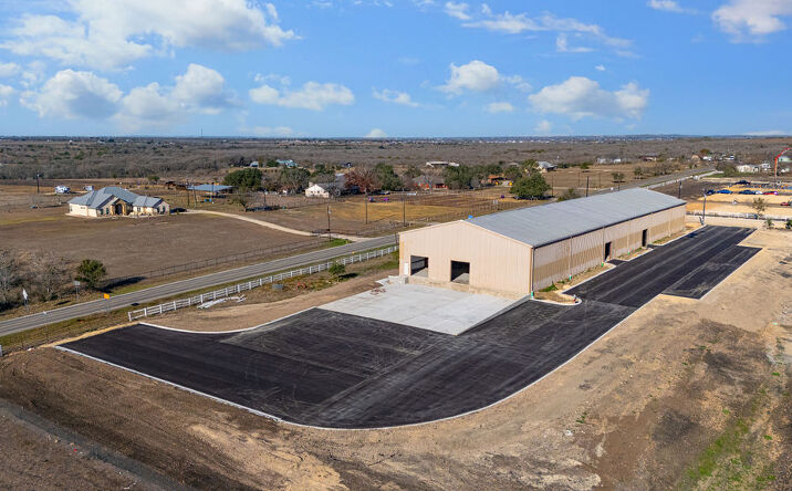 Pictures of Office, Industrial property located at 3411 FM465, Seguin, TX 78155 for lease - image #1