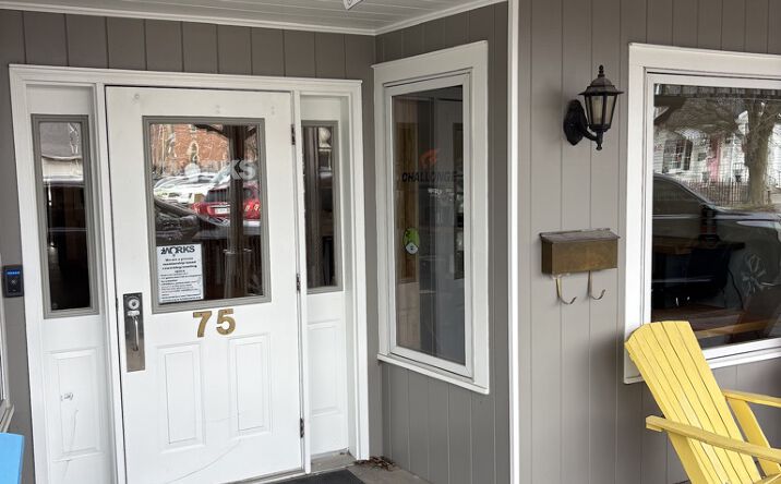 Pictures of Office property located at 75 E Pine St, Zionsville, IN 46077 for lease - image #1