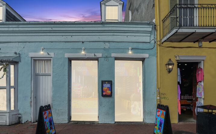 Pictures of Retail, Restaurant property located at 609 Bourbon St, New Orleans, LA 70130 for lease - image #1
