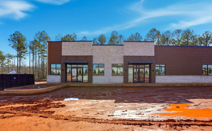 Pictures of Retail property located at 691-695 Bridges Rd, McDonough, GA 30253 for lease - image #1