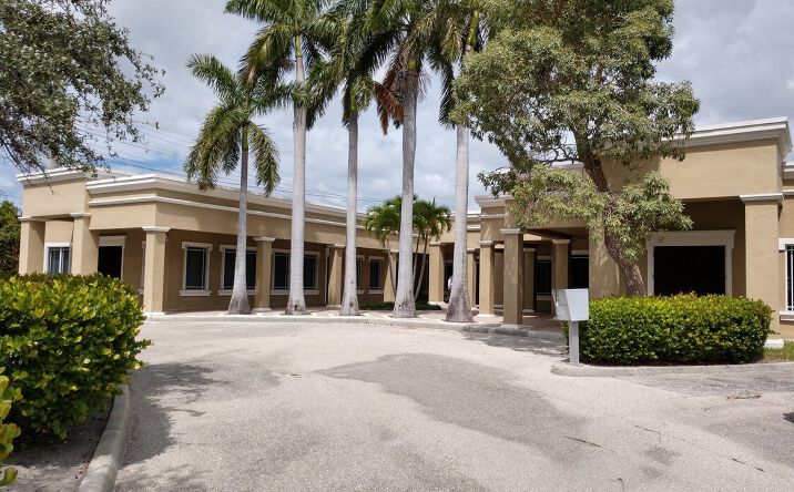 Pictures of Office property located at 3 Harvard Cir, West Palm Beach, FL 33409 for lease - image #1