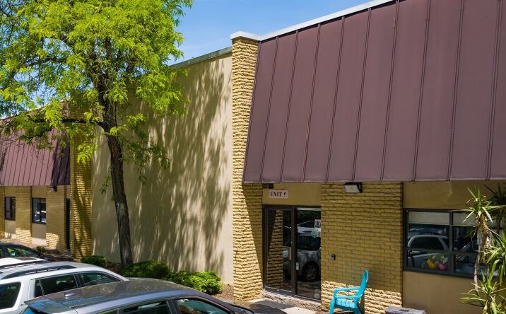 Pictures of Industrial property located at 16 Passaic Ave, Fairfield, NJ 07004 for lease - image #1