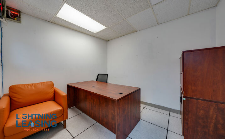 Pictures of Office property located at 5757 W Pico Blvd, Los Angeles, CA 90019 for lease - image #1