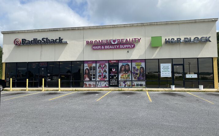 Pictures of Retail, Office property located at 231 James B Payton Blvd, Sylacauga, AL 35150 for lease - image #1