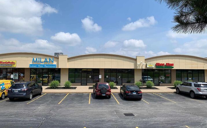 Pictures of Retail property located at 2222 E 53RD Street 8, Davenport, IA 52807 for lease - image #1