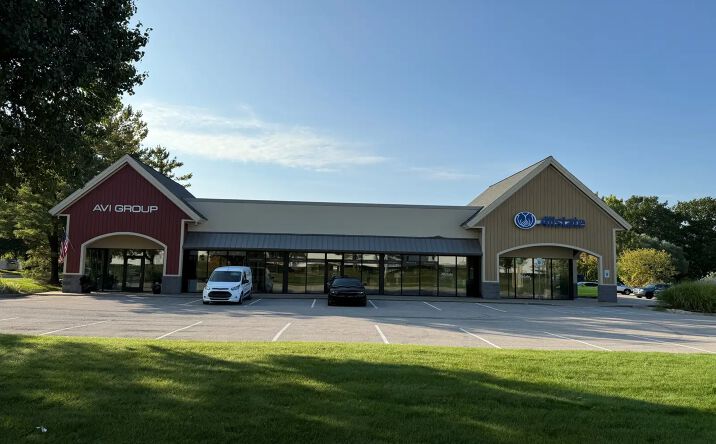 Pictures of Retail property located at 4222 4237 29TH ST SE, Kentwood, MI 49512 for lease - image #1