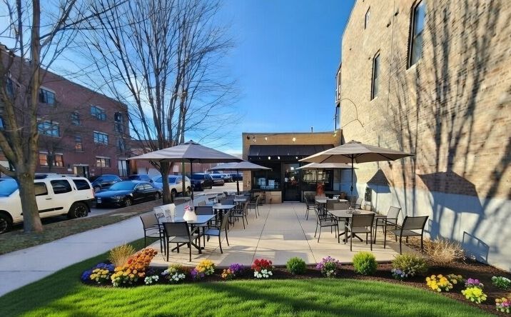 Pictures of Retail, Industrial property located at 3566 S Halsted St, Chicago, IL 60609 for lease - image #1