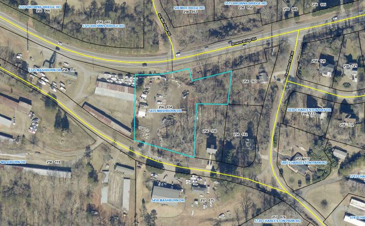 Pictures of Land property located at 5435 Mashburn Dr, Cumming, GA 30041 for lease - image #1