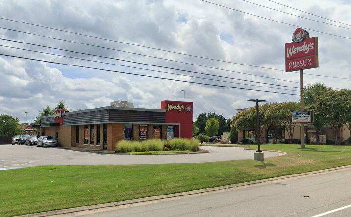 Pictures of Retail property located at 11235 Midlothian Tpke, Richmond, VA 23235 for lease - image #1