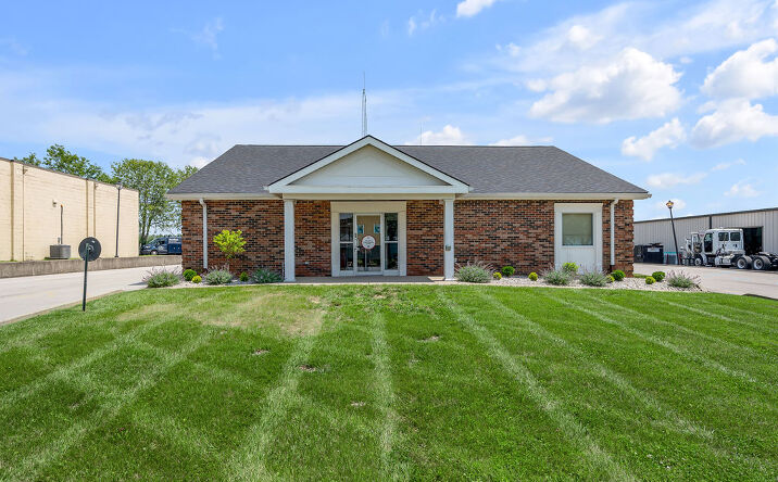 Pictures of Office, Industrial property located at 250 Crossfield Dr, Versailles, KY 40383 for lease - image #1