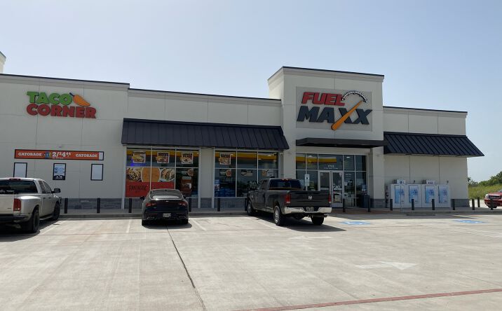 Pictures of Office, Retail, Restaurant property located at 17123 FM 362, Waller, TX 77484 for lease - image #1