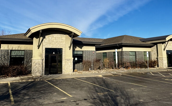 Pictures of Office property located at 7405 Bitterroot Pl, Sioux Falls, SD 57108 for lease - image #1