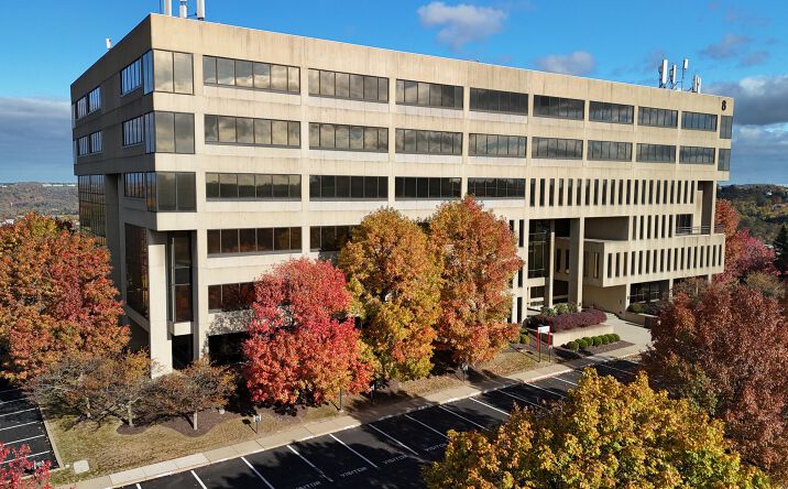 Pictures of Retail, Office, Special Purpose property located at 730 Holiday Dr, Pittsburgh, PA 15220 for lease - image #1